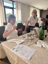 Po sven�anem kosilu in razglasitvi rezultatov je sledila zabava.